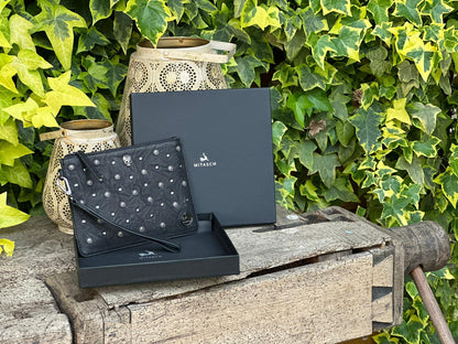 Zip Pouch Jack